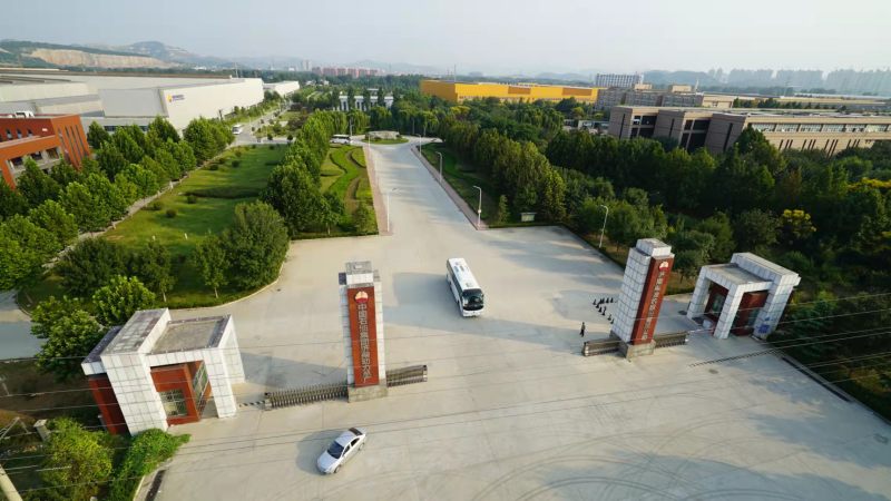 Дизельний двигун серії 2000 року Дизельний двигун серії 2000 року